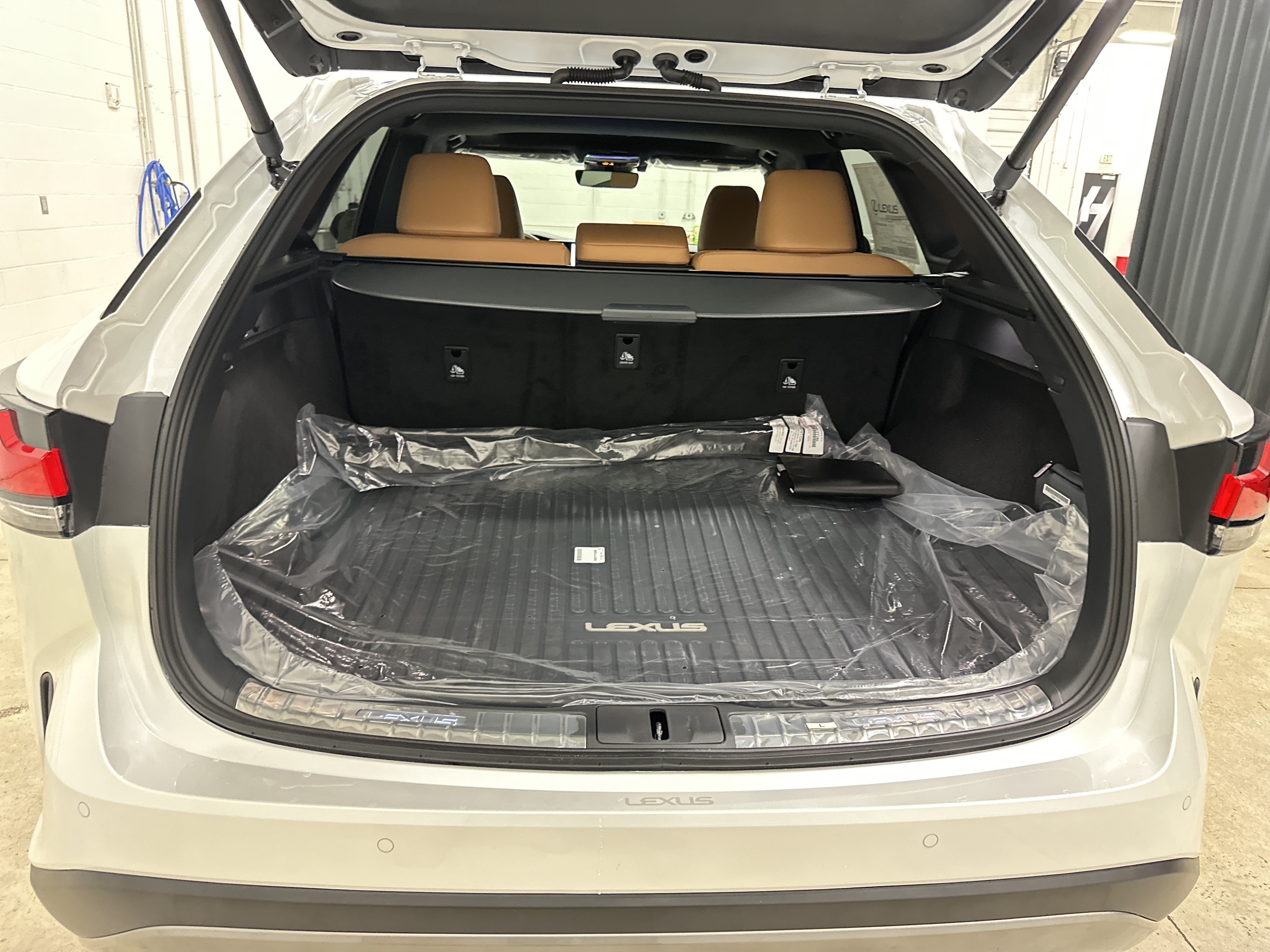 New 2026 Lexus RX 350 Premium w/ Convenience Package AWD/4WD image 33
