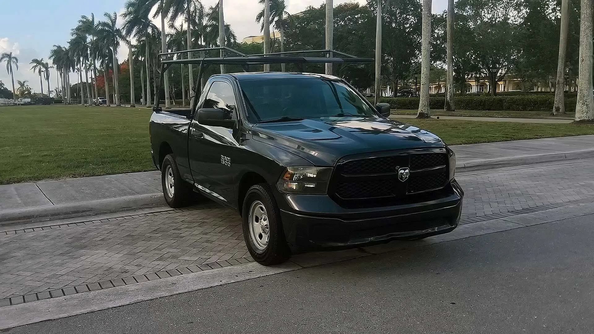 Used 2017 RAM 1500 Tradesman RWD image 18