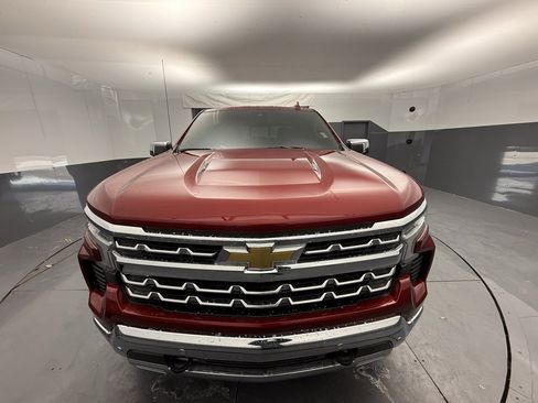 Used 2023 Chevrolet Silverado 1500 LTZ image 8