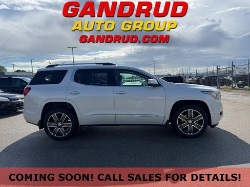 Certified 2018 GMC Acadia Denali w/ Technology Package AWD/4WD image 1