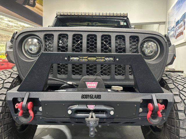 Used 2022 Jeep Gladiator Sport AWD/4WD image 18