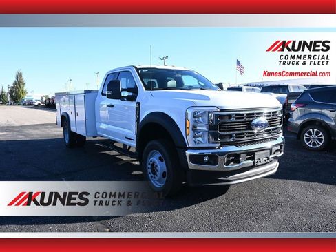 New 2026 Ford F450 XL w/ XL Chrome Package image 1