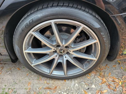 Used 2019 Mercedes-Benz S 560 Sedan image 5