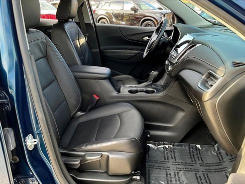 Used 2020 Chevrolet Equinox Premier image 29