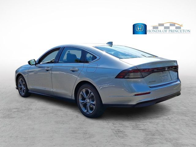 Certified 2024 Honda Accord EX image 4