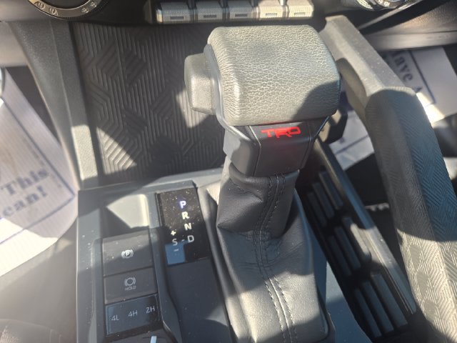 Used 2025 Toyota Tacoma TRD Sport AWD/4WD image 11
