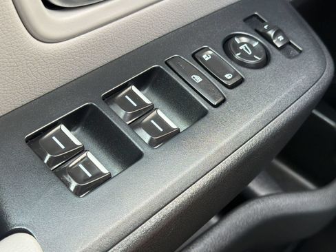 Used 2025 Honda Pilot Touring image 30