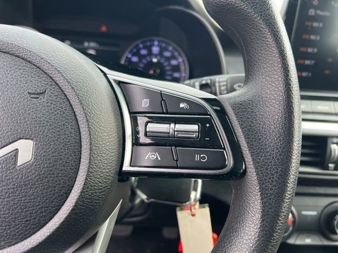 Certified 2024 Kia Forte LXS image 16