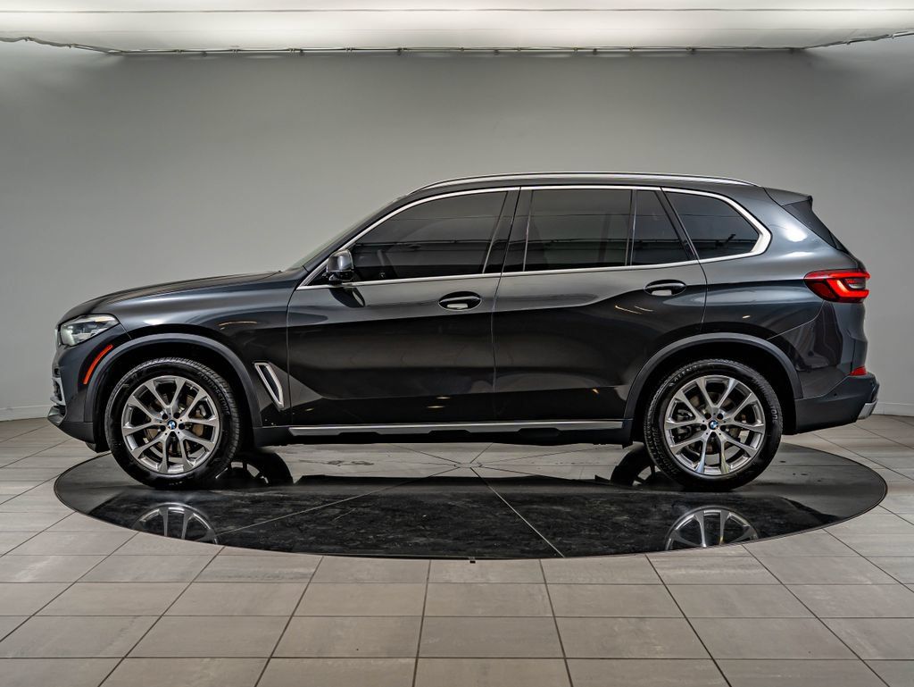Used 2023 BMW X5 xDrive40i w/ Premium Package AWD/4WD image 8