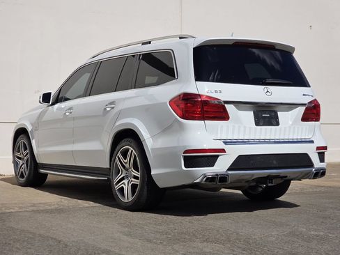 Used 2016 Mercedes-Benz GL 63 AMG 4MATIC image 3