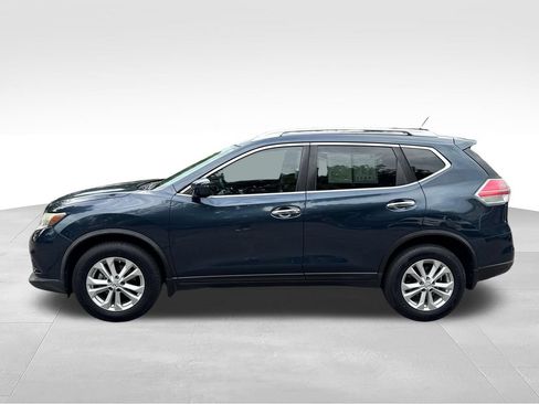 Used 2016 Nissan Rogue SV FWD image 4