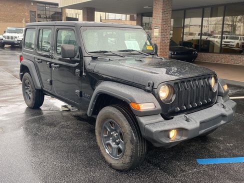 Certified 2022 Jeep Wrangler Unlimited Sport image 2