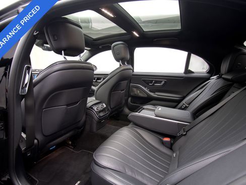 Used 2023 Mercedes-Benz S 500 4MATIC image 26