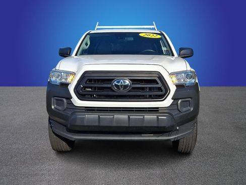 Used 2022 Toyota Tacoma SR RWD image 2