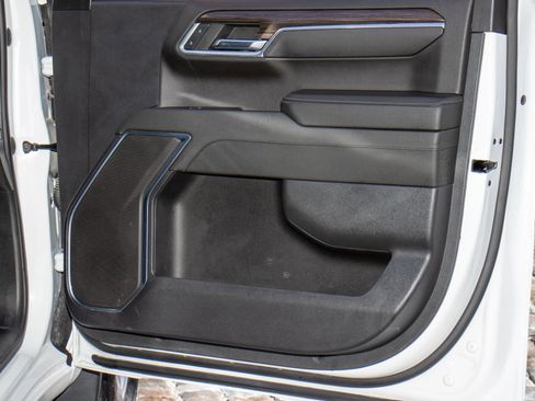 Used 2023 Chevrolet Silverado 1500 LT w/ Protection Package image 17