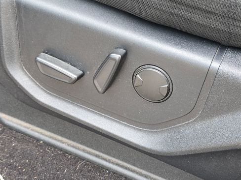 Used 2020 Ford F150 XLT w/ Equipment Group 302A Luxury image 12