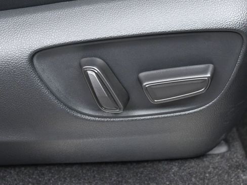 Used 2025 Toyota Land Cruiser w/ Premium Package image 40