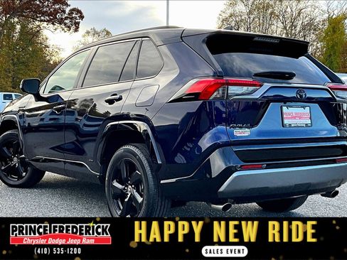 Used 2021 Toyota RAV4 XSE image 11