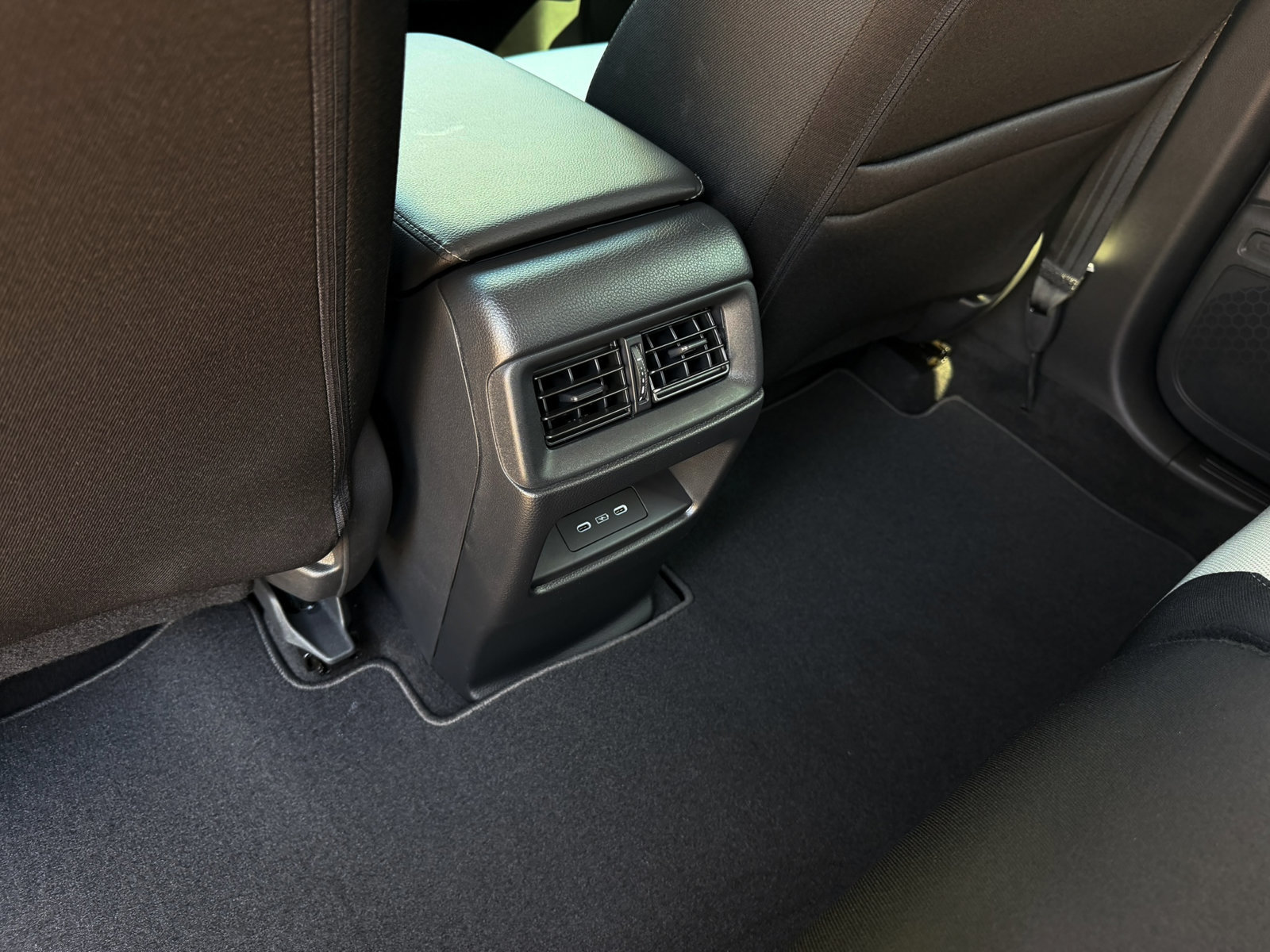 Certified 2026 Honda CR-V EX image 28