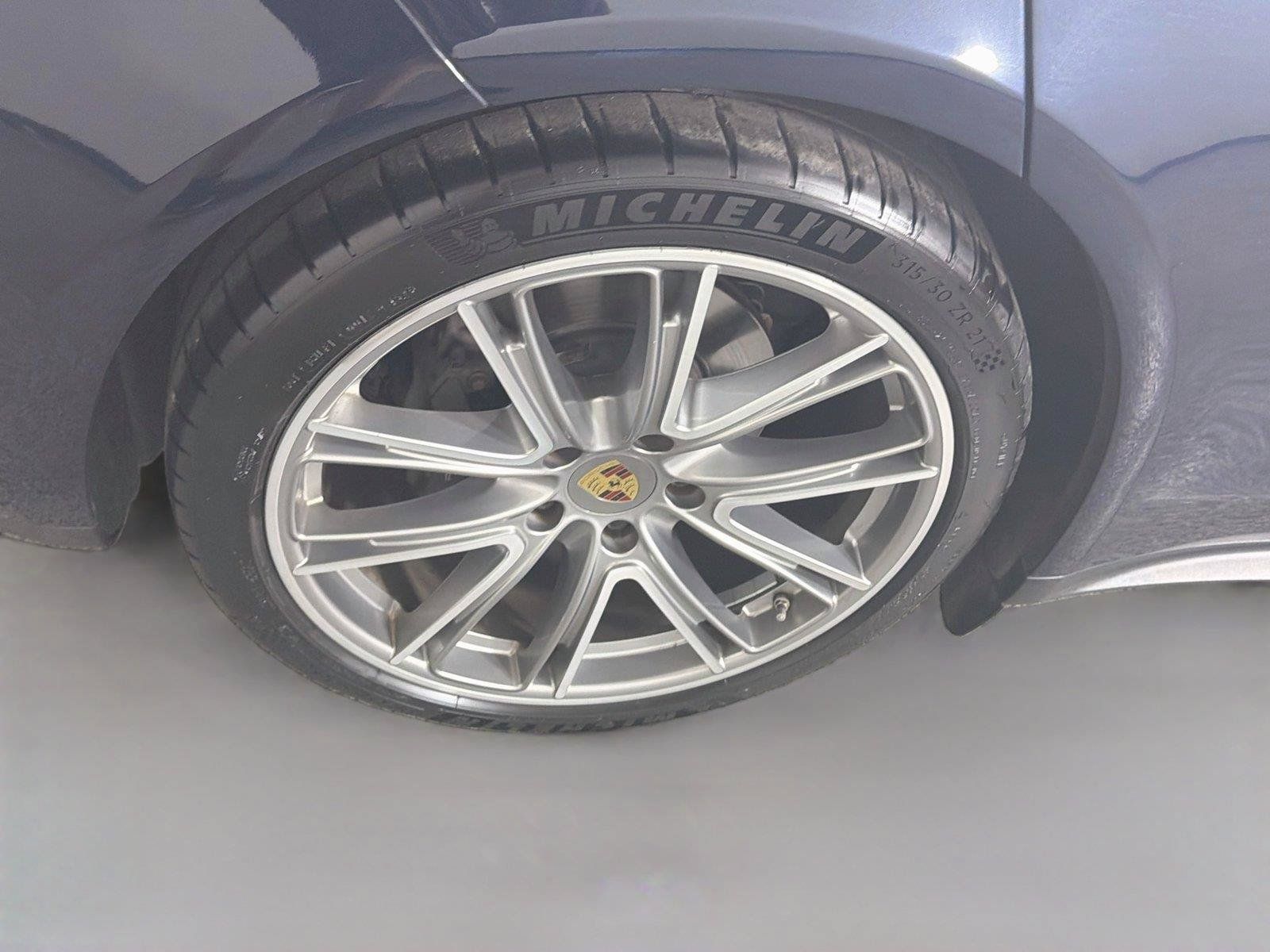 Certified 2020 Porsche Panamera 4 AWD/4WD image 13