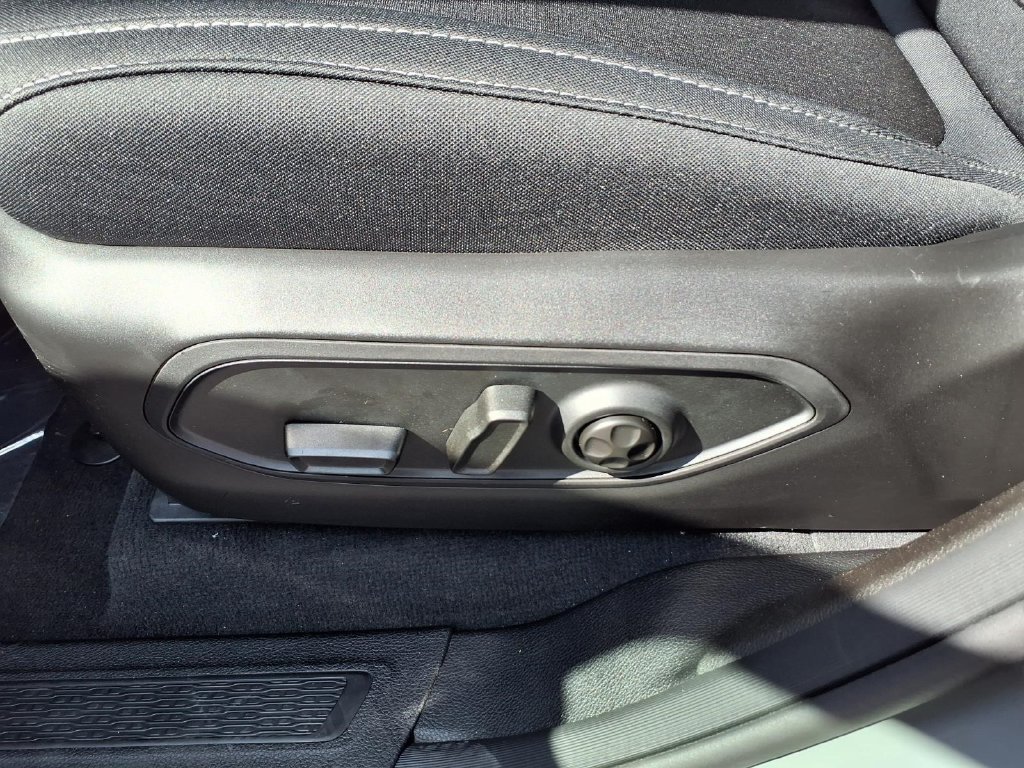 New 2027 Jeep Grand Cherokee Laredo X AWD/4WD image 20