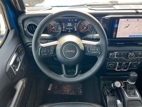 New 2026 Jeep Gladiator Sport image 14