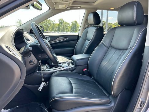Used 2019 INFINITI QX60 Luxe w/ Essential Package AWD/4WD image 12