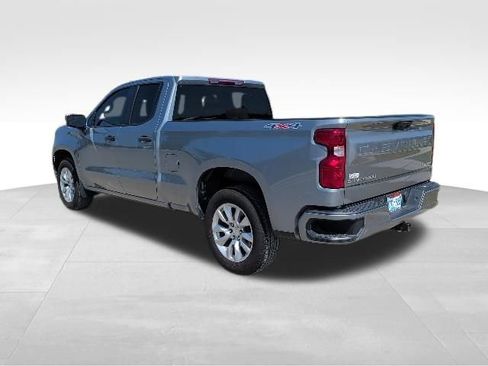 Used 2023 Chevrolet Silverado 1500 Custom AWD/4WD image 5