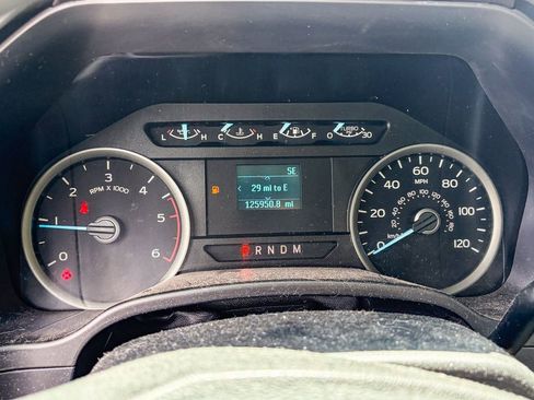 Used 2020 Ford F150 XLT image 10