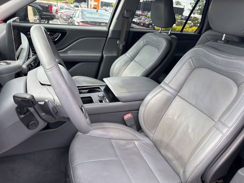 Used 2020 Lincoln Aviator Reserve w/ Equipment Group 201A AWD/4WD image 12