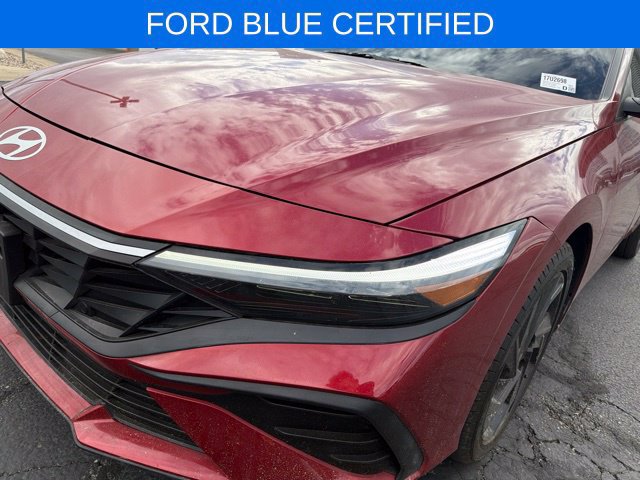 Used 2026 Hyundai Elantra SEL w/ Cargo Package FWD image 17