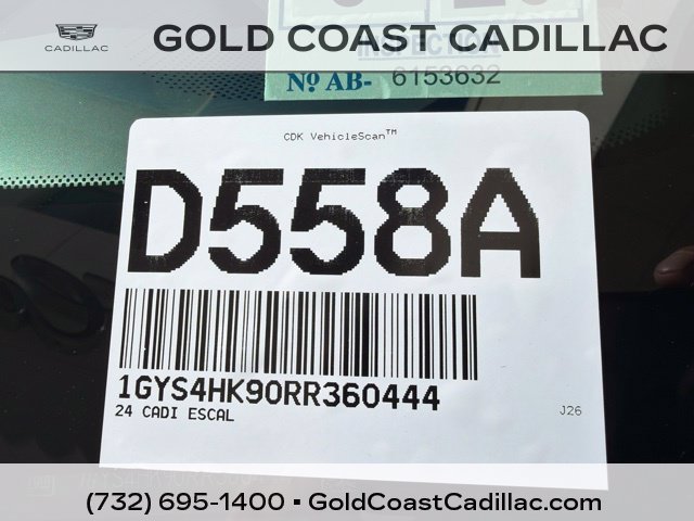 Certified 2024 Cadillac Escalade V w/ LPO, ONYX Package AWD/4WD image 37