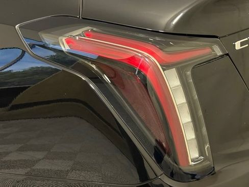 Used 2025 Cadillac CT5 V w/ Technology Package RWD image 14