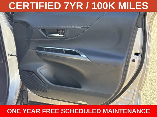 Used 2023 Toyota Venza Limited AWD/4WD image 8