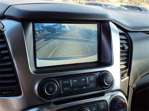 Used 2020 Chevrolet Tahoe LT w/ Luxury Package image 29