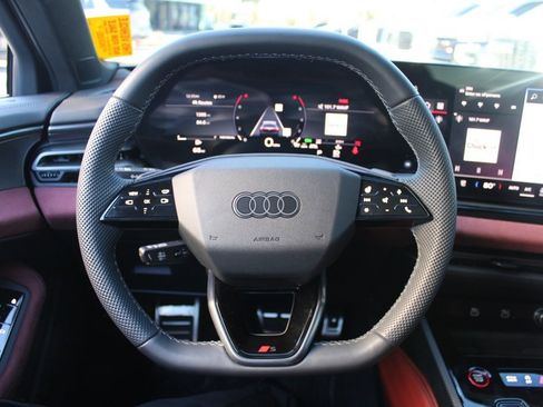 Used 2025 Audi S5 Prestige image 18