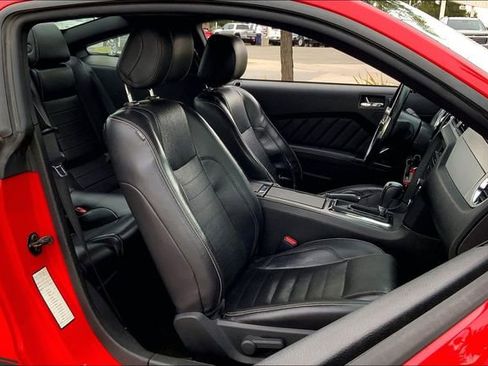 Used 2014 Ford Mustang Premium w/ Comfort Package image 7