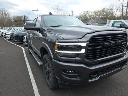 Used 2022 RAM 2500 Laramie w/ Night Edition image 3