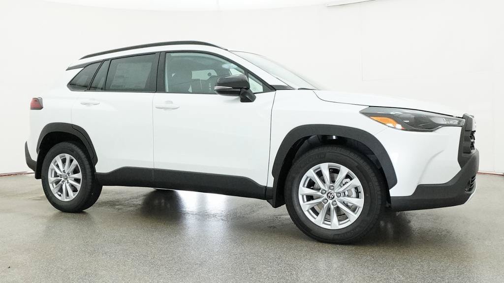New 2026 Toyota Corolla Cross LE FWD image 31