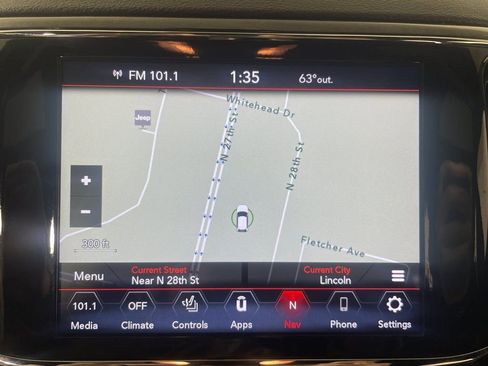 Used 2021 Jeep Grand Cherokee Limited image 21