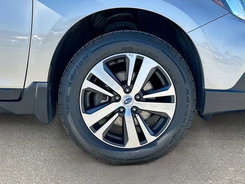 Used 2019 Subaru Outback 2.5i Limited image 32