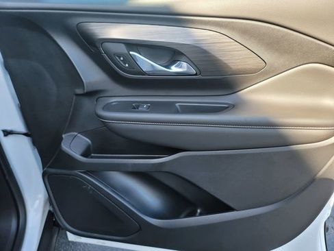 Certified 2023 GMC Terrain SLE w/ Driver Convenience Package image 23