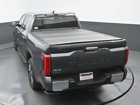 Used 2024 Toyota Tundra Limited AWD/4WD image 31