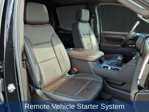 Used 2025 GMC Sierra 1500 Denali AWD/4WD image 19