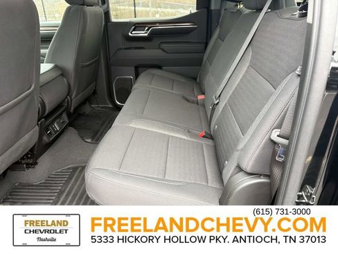 Used 2023 Chevrolet Silverado 1500 LT image 17