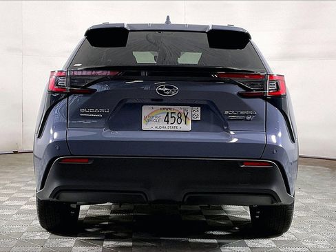 Used 2023 Subaru Solterra Limited image 3