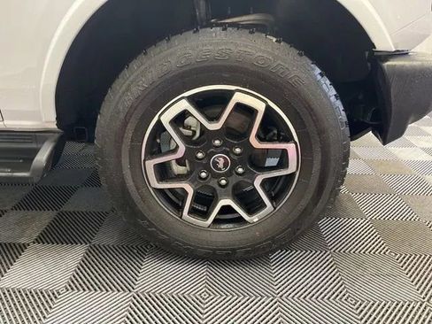 Used 2025 Ford Bronco Outer Banks AWD/4WD image 25