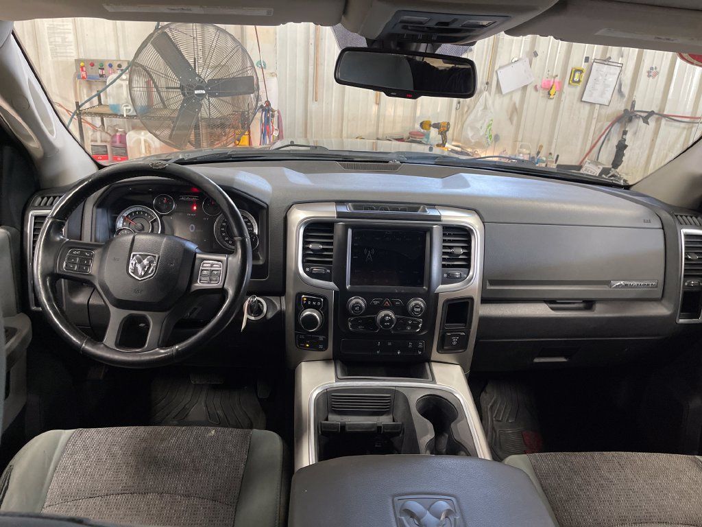 Used 2018 RAM 1500 Big Horn AWD/4WD image 18