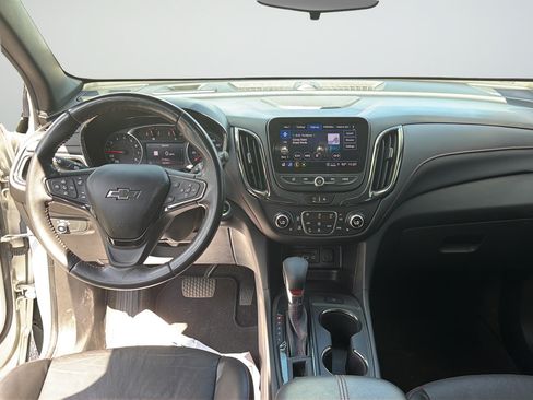 Used 2022 Chevrolet Equinox RS w/ RS Leather Package FWD image 32