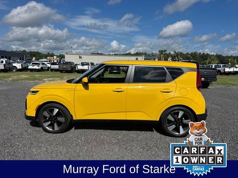 Used 2020 Kia Soul EX w/ Option Group 015 FWD image 2